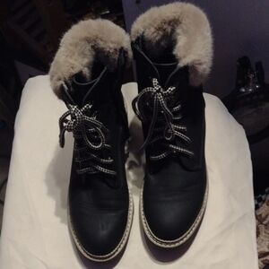 Steve Madden Black and Cream Fur-Lined Winter Boots